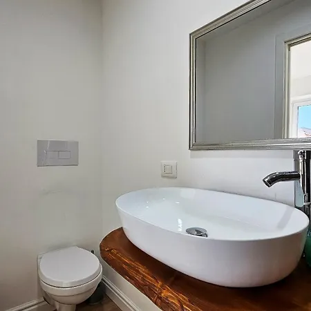 ゲストハウス Domo Ulleri 3*