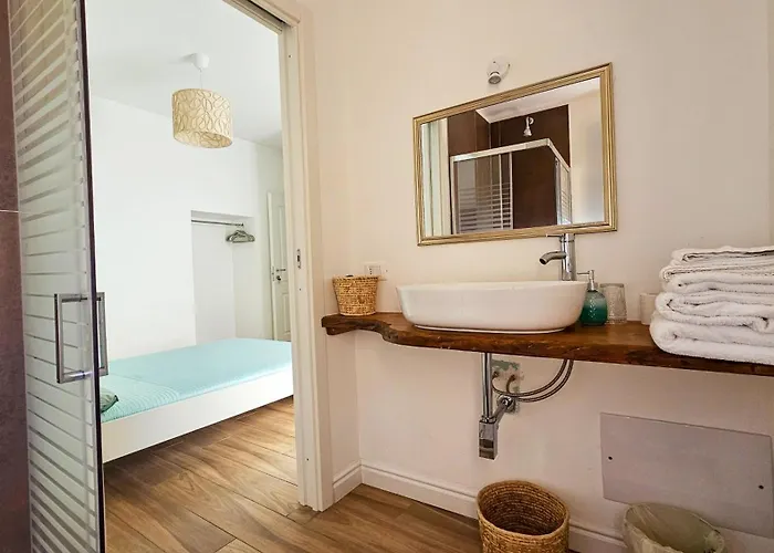 Domo Ulleri Guest house